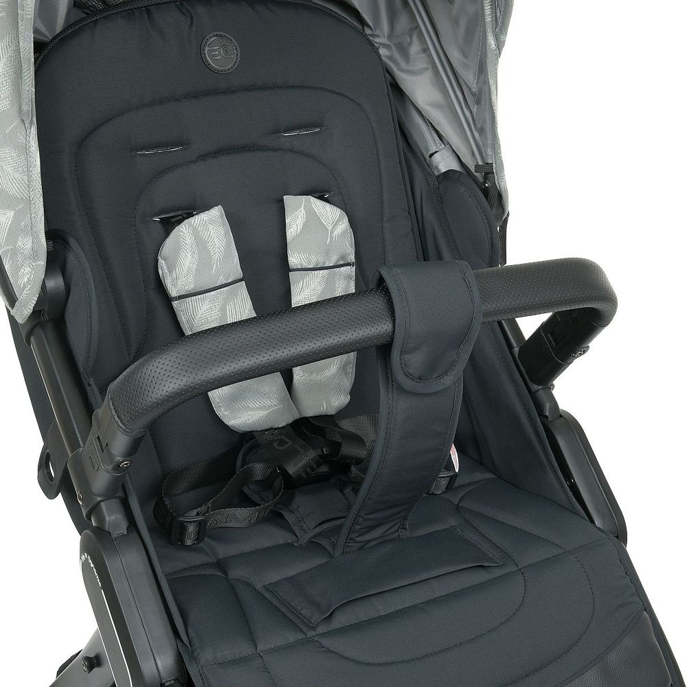 Коляска прогулянкова  ME 1053B DYNAMIC PRO Special Light Gray